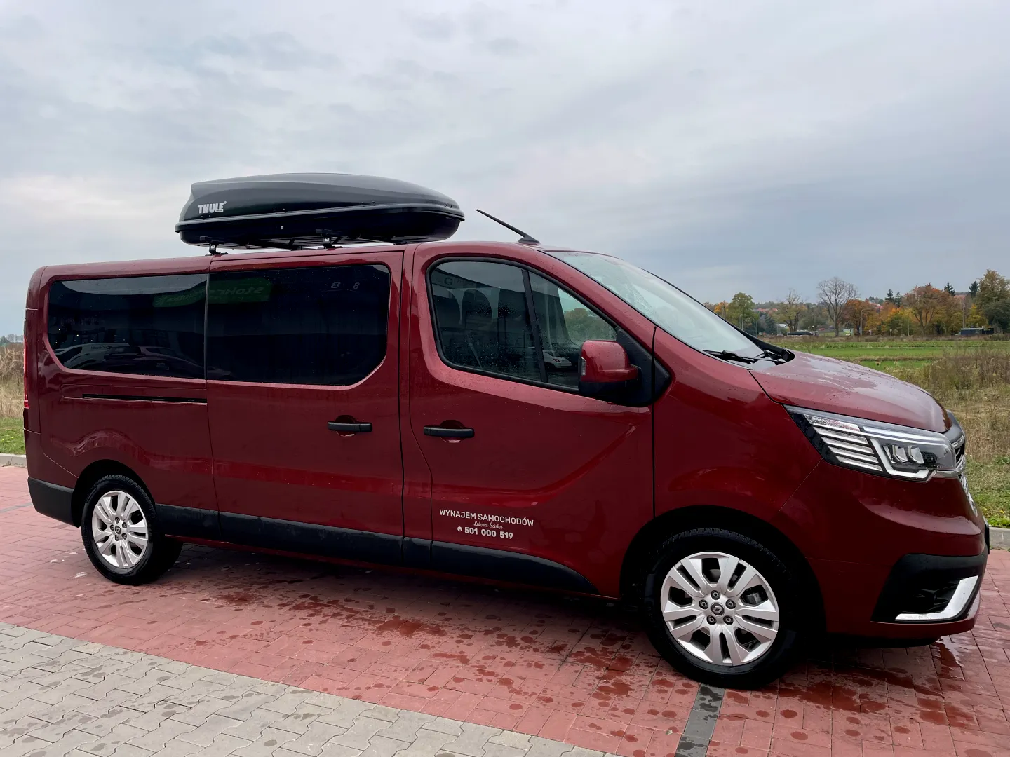 02-Renault Trafic 9 osób-Lublin-wynajem-busa-9 osób-Lublin-wynajem-busa-Lublin (19)