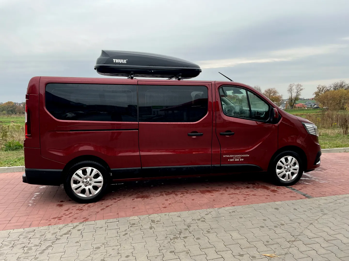03-Renault Trafic 9 osób-Lublin-wynajem-busa-9 osób-Lublin-wynajem-busa-Lublin (22)