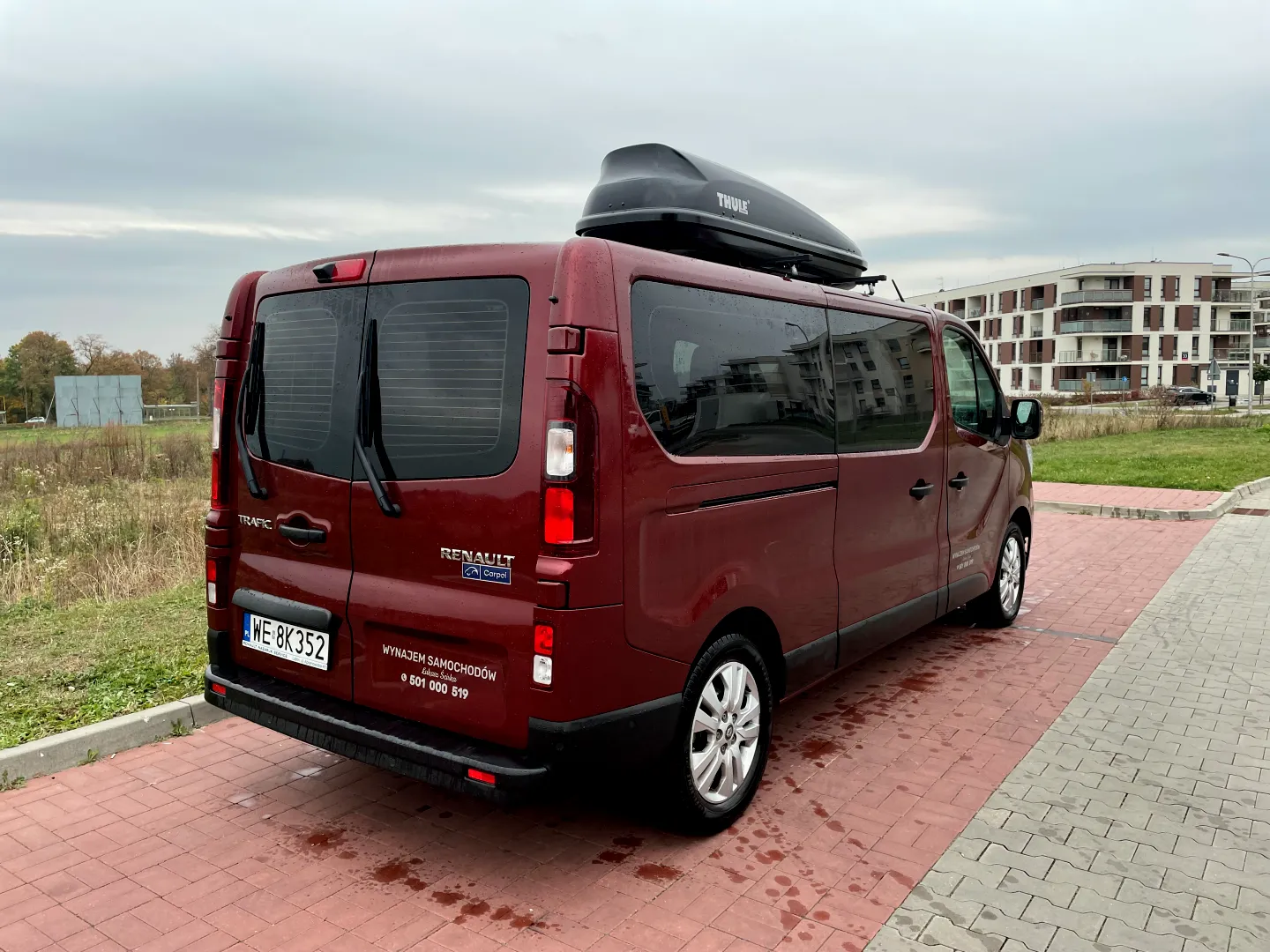 04-Renault Trafic 9 osób-Lublin-wynajem-busa-9 osób-Lublin-wynajem-busa-Lublin (23)